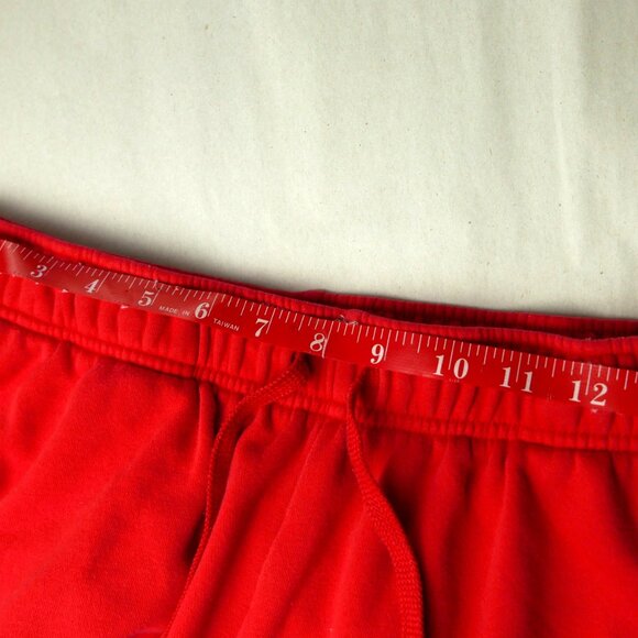 Nike M Red Mid-Rise Sportswear Club Fleece Mid-Rise Oversized Cargo Sweatpants - Picture 4 of 7